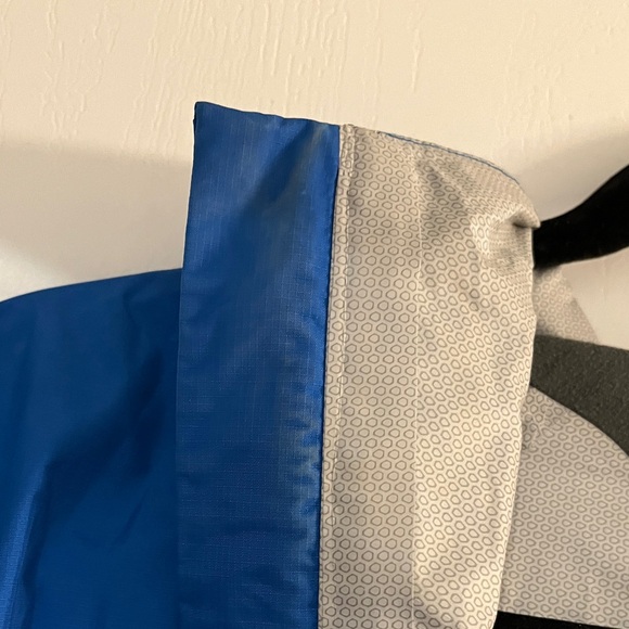 Patagonia Shell Jacket - Picture 2 of 4